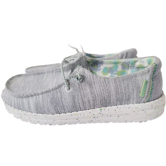 Hey Dude Wendy Youth Girl Stretch Pearl River Grey size Y2 Loafer slip on shoes - Picture 1 of 13